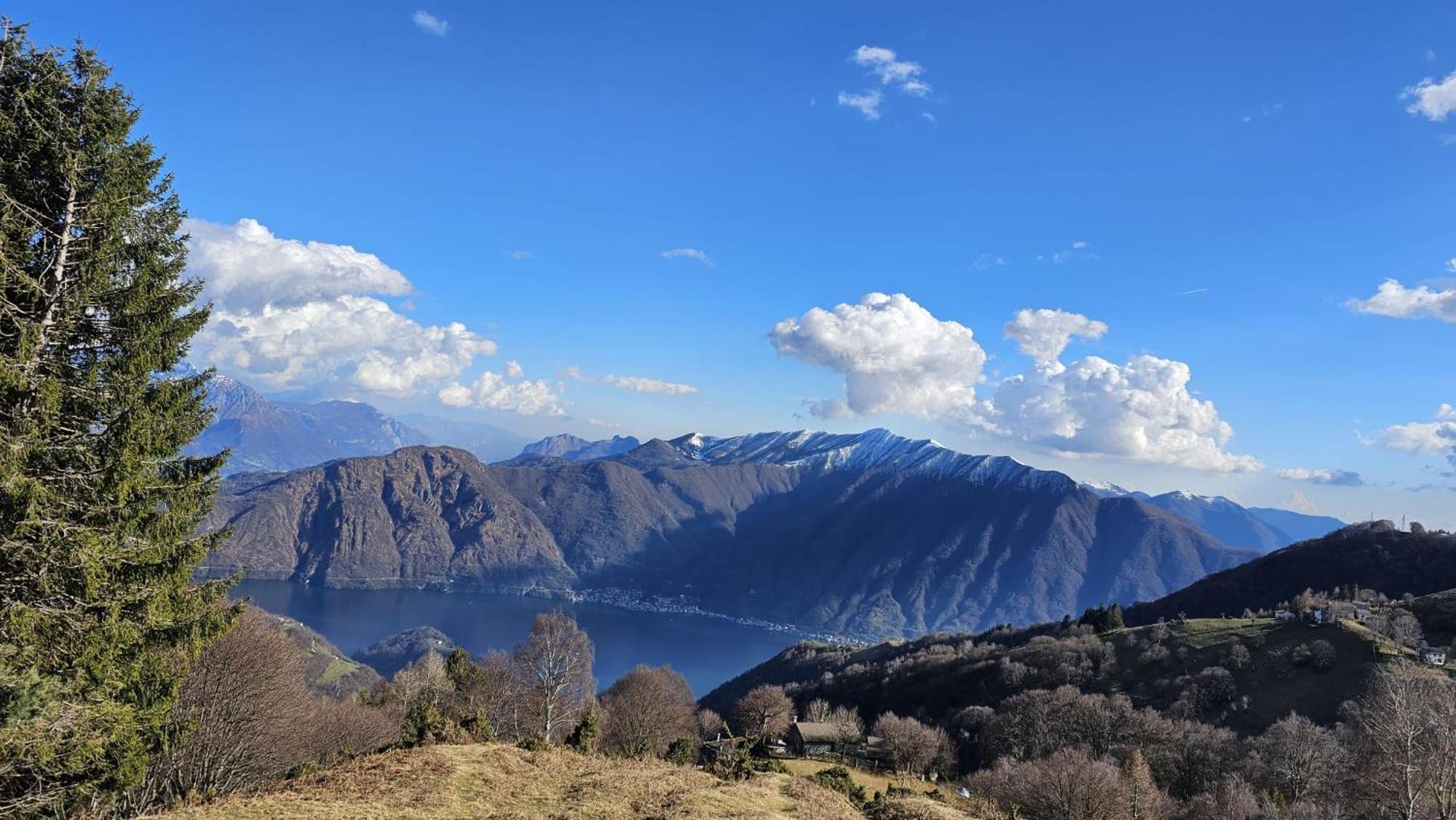 Bucaneve Laino Esterno foto